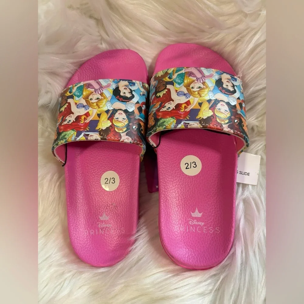 Disney Princess Slides Size 2/3